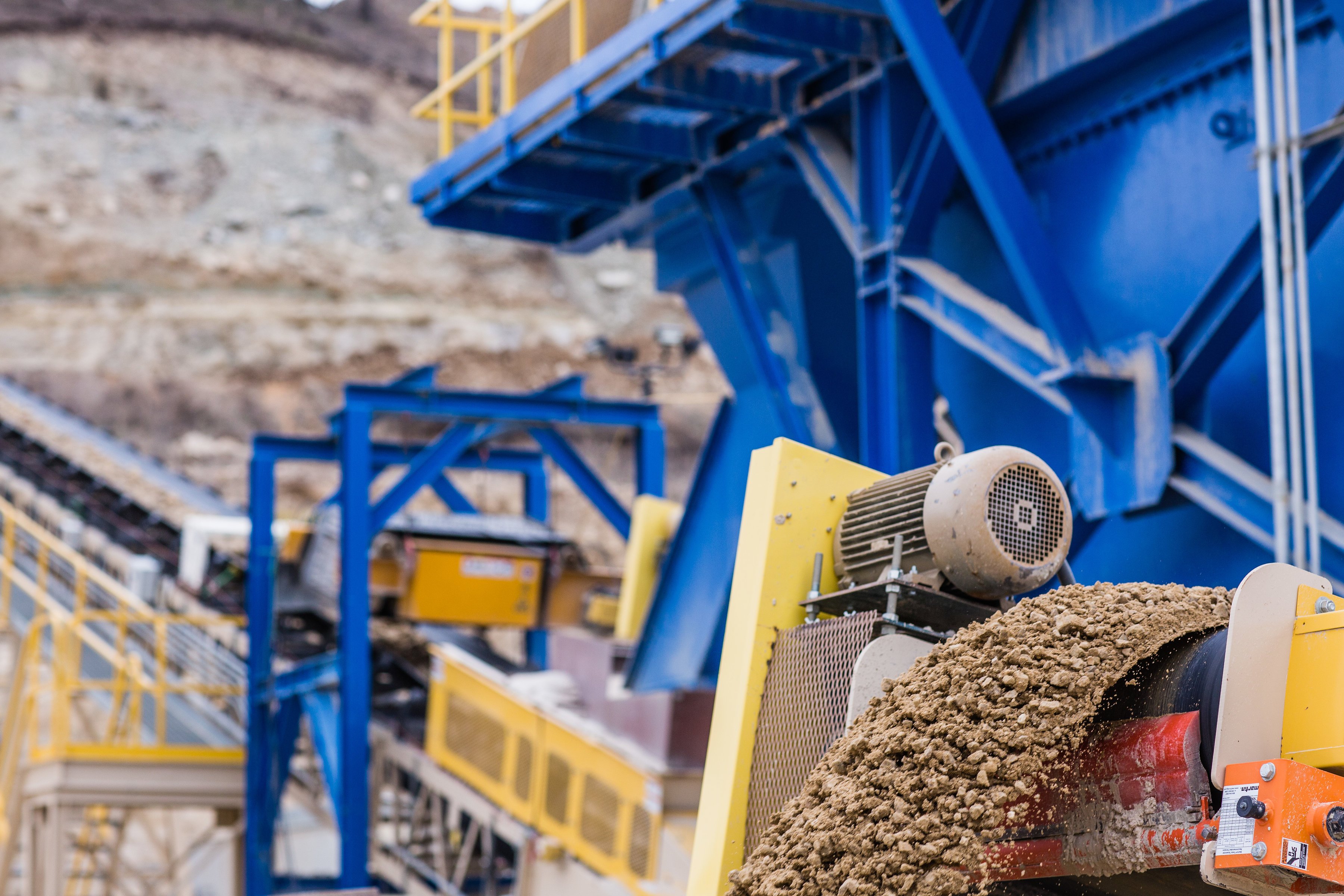 Infrastructure and Aggregate Processing Equipment Weir Weir